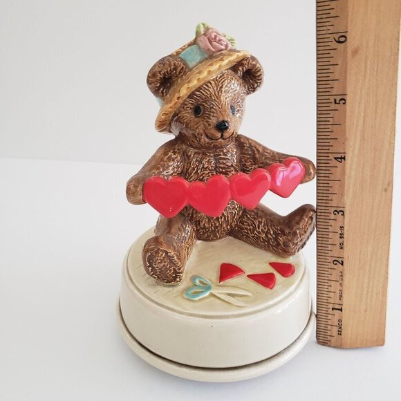 Vintage Otagiri Ceramic Valentine's Day Country Bear Music Box Figurine - Picture 8 of 10